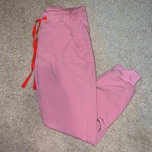 FIGS ZAMORA JOGGERS-CHALK PINK